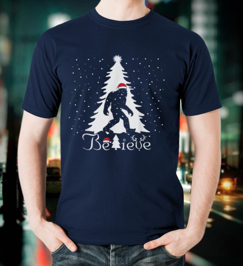 Believe Bigfoot Sasquatch Yeti Christmas T-Shirt