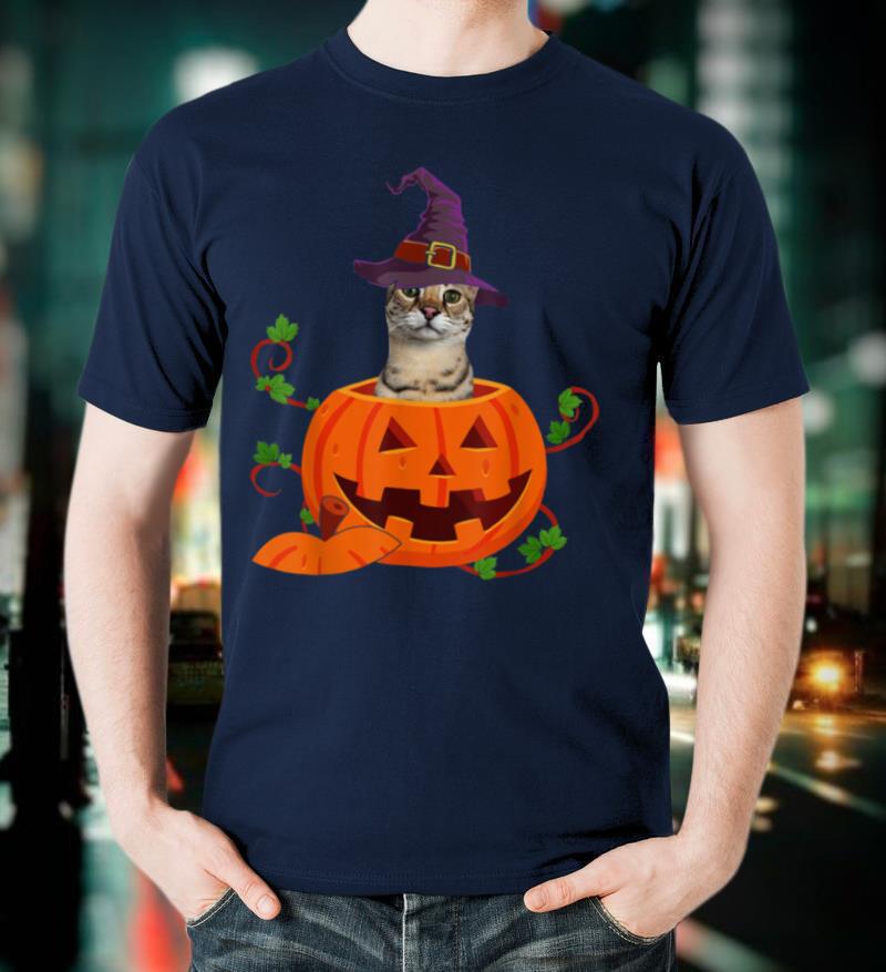 Cat Lover Gifts Funny Savannah Pumpkin Halloween T Shirt
