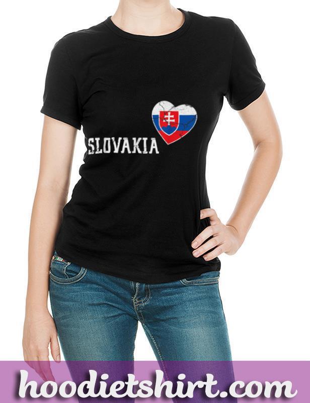 Vintage Slovakia Flag Heart Gifts Men Women T-Shirt