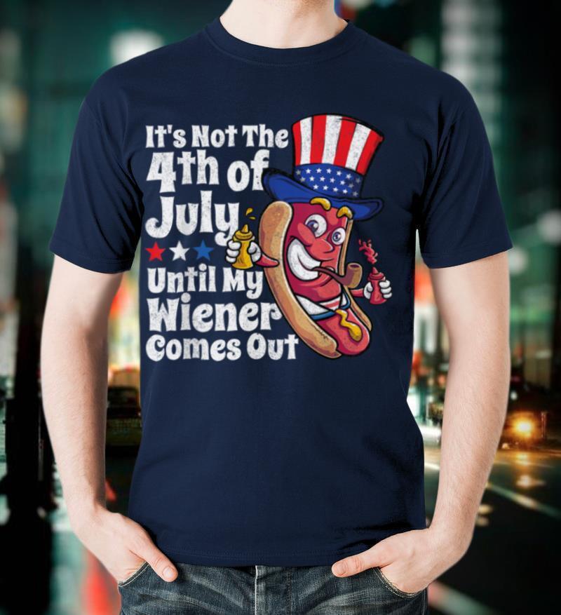 Mens Funny 4th of July Hot Dog Wiener Comes Out Adult Humor Gift T-Shirt